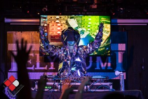 16457232204_c0bc5b4498_z